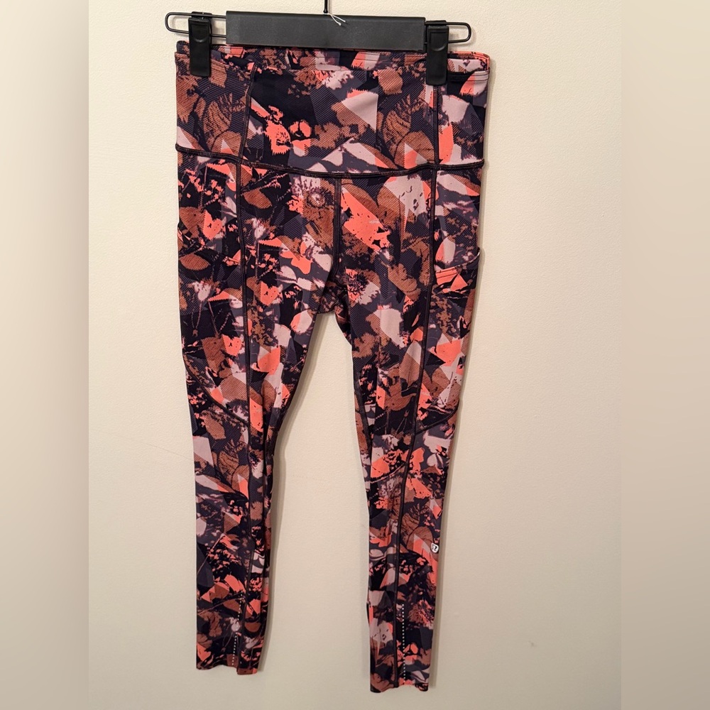 324. Lululemon Fast And Free HR W/ Pockets 25” Inseam In Size 4